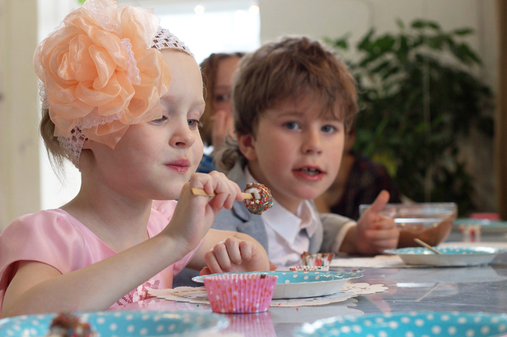 Мастер класс шоколадные конфеты  на детский день рождения в Екатеринбурге